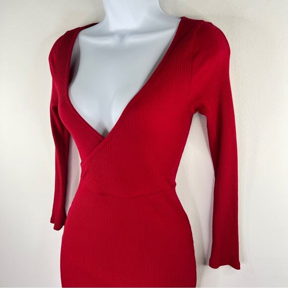 FREE PEOPLE Beach Red Ribbed Surplice Mini Dress NWT Long Sleeve Size XS Bodycon - Picture 2 of 8